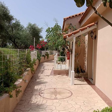 Vasiliki Apartments Трагаки Екстериор снимка