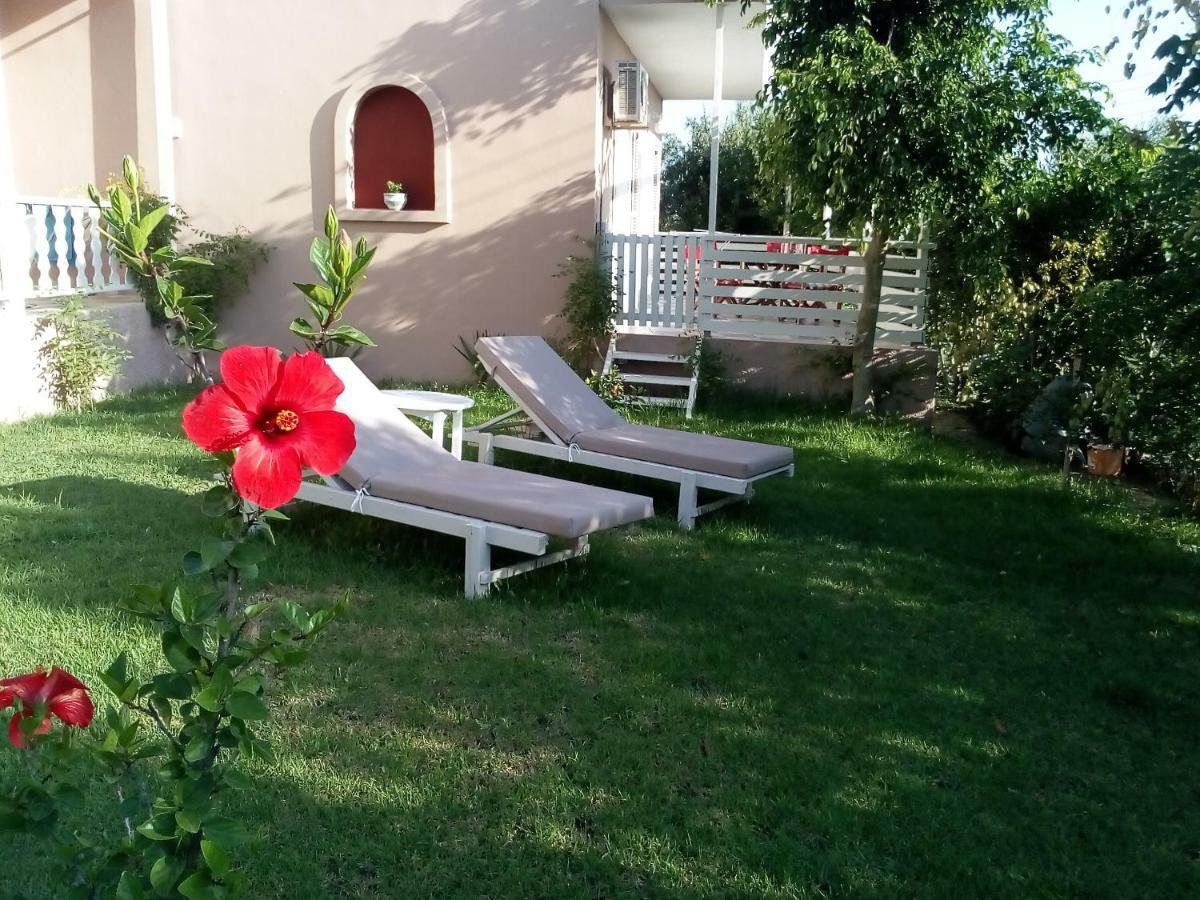 Vasiliki Apartments Трагаки Екстериор снимка