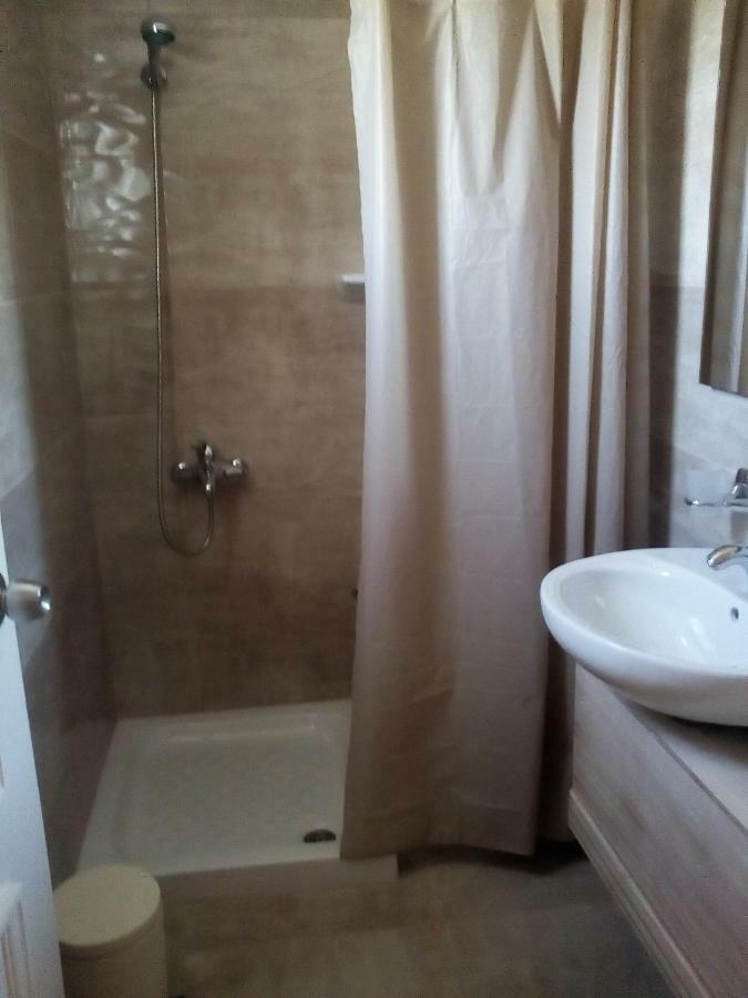 Vasiliki Apartments Трагаки Екстериор снимка