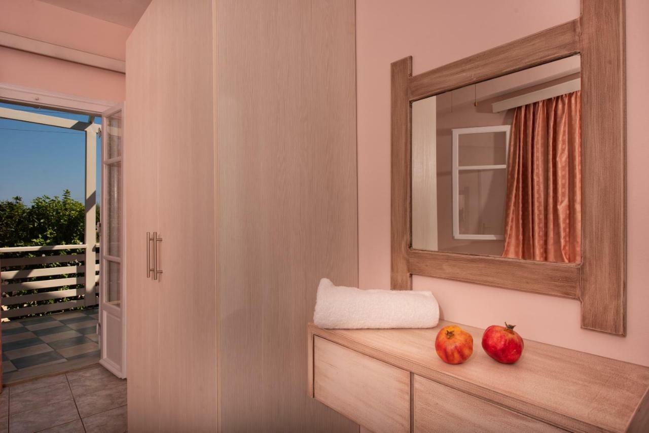 Vasiliki Apartments Трагаки Екстериор снимка