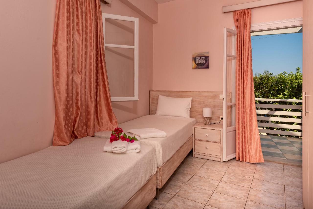 Vasiliki Apartments Трагаки Екстериор снимка