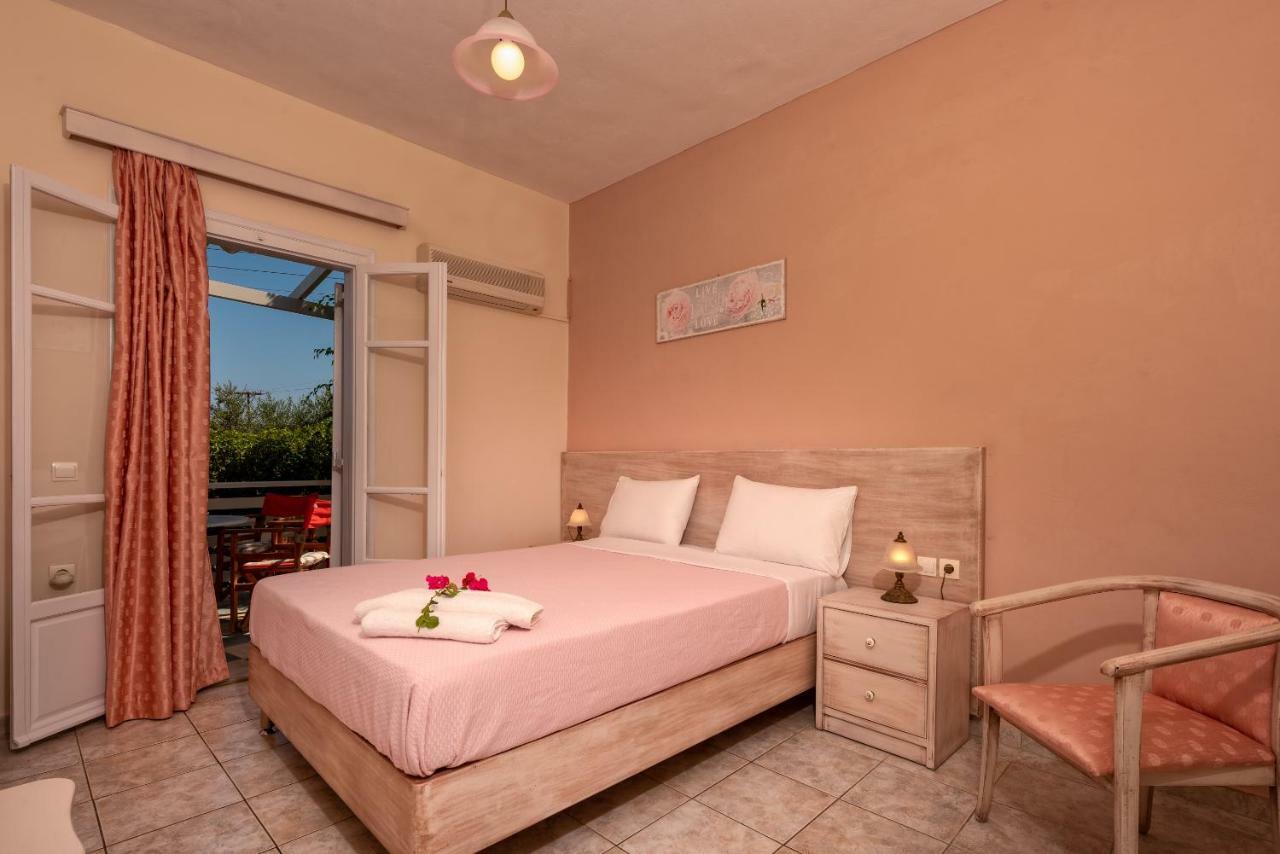 Vasiliki Apartments Трагаки Екстериор снимка