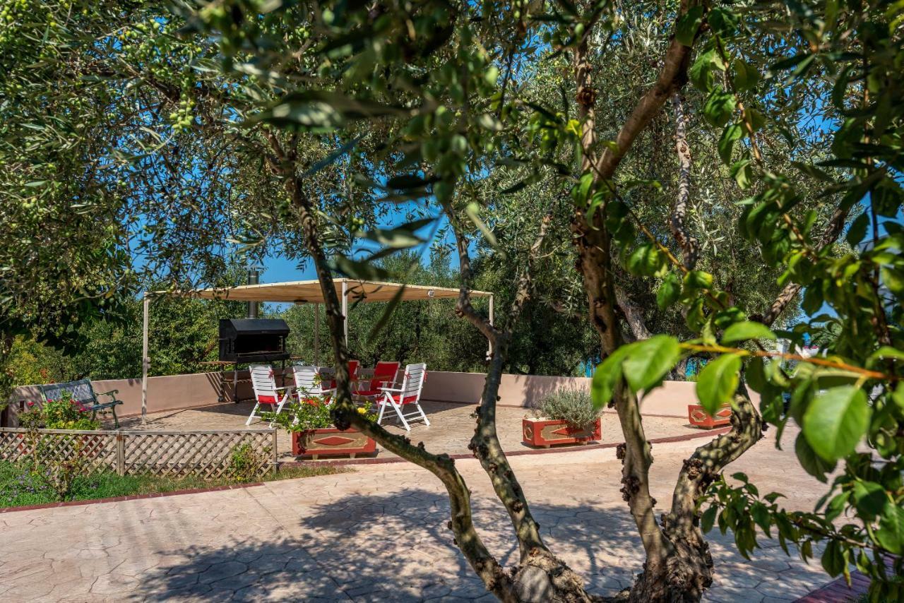 Vasiliki Apartments Трагаки Екстериор снимка
