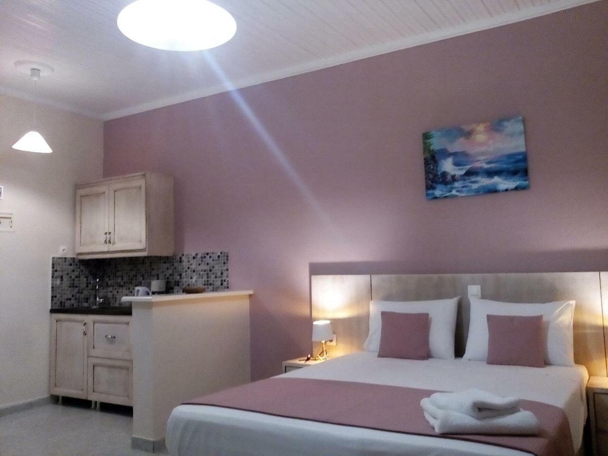 Vasiliki Apartments Трагаки Екстериор снимка
