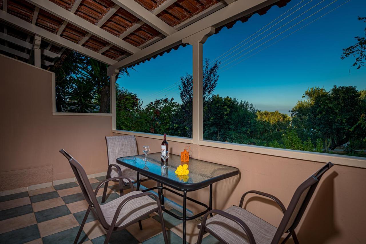 Vasiliki Apartments Трагаки Екстериор снимка