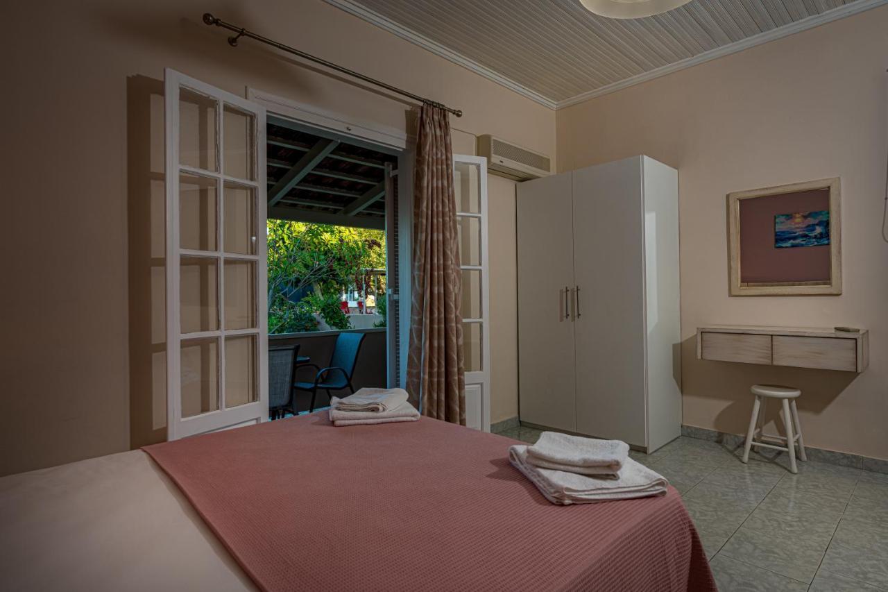 Vasiliki Apartments Трагаки Екстериор снимка